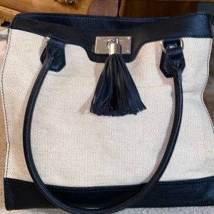 NWOT Dana Buchman Black/Cream canvas shoulder bag.